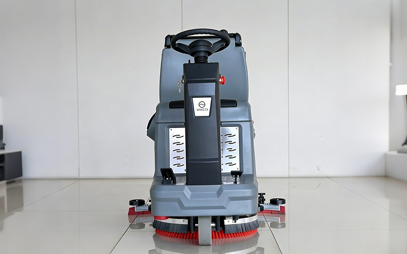 從下沉市場到高端制造：2026年工業(yè)洗地機品牌定位全解析